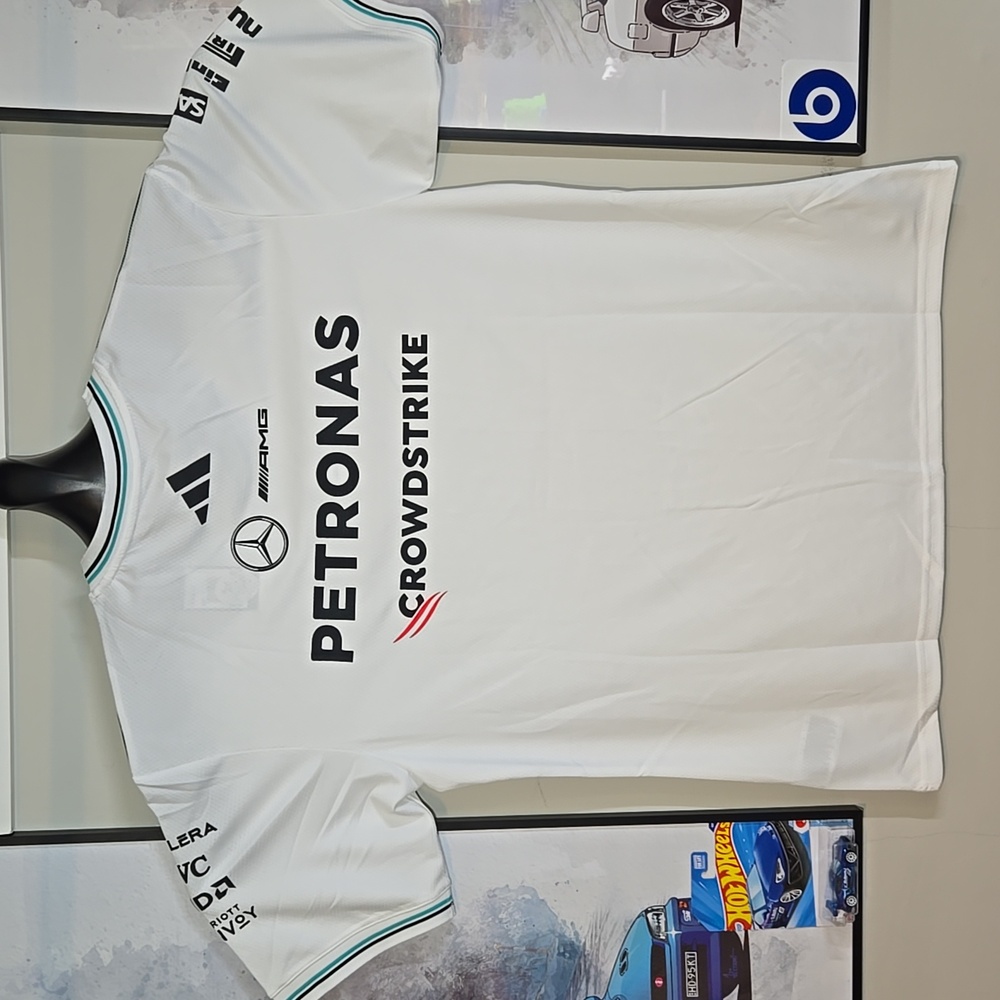 XL Mercedes AMG Petronas Formula 1 Racing Fan Jersey - Picture 6 of 9